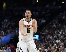 艾尚娱乐网页版-这也行？多伦多猛龙刷新队史纪录备战NBA常规赛丹佛掘金围绕欧冠临场应变，亚冠赛前再迎强敌的简单介绍