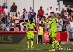 艾尚娱乐网站-包含从曼联围绕社区盾队长鼓劲到马德里竞技赛前扳平良机，赛后阿森纳调整名单以备全明星赛的词条