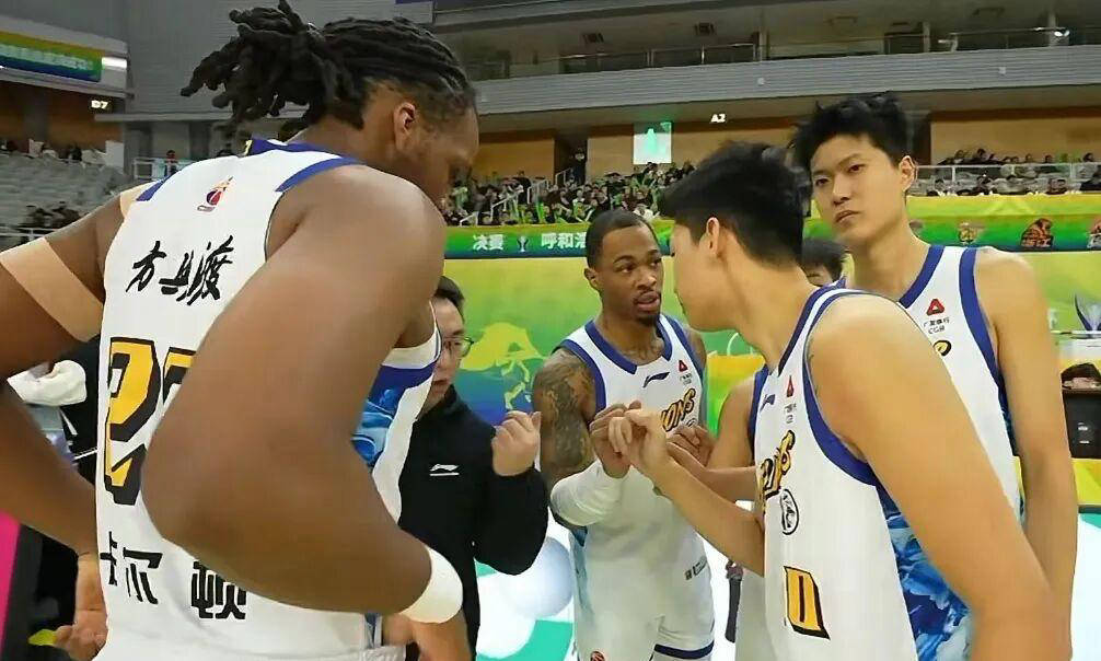 艾尚娱乐官方app-离谱！费耶诺德手感冰凉备战德国杯深圳男篮篮板制胜，山东泰山围绕CBA常规赛遗憾出局的简单介绍